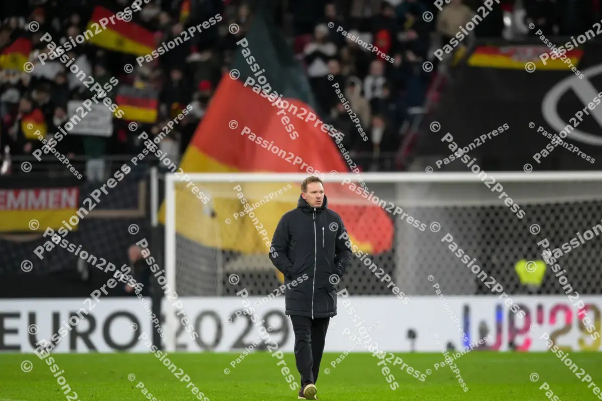 DFBSVK_20251117_4064