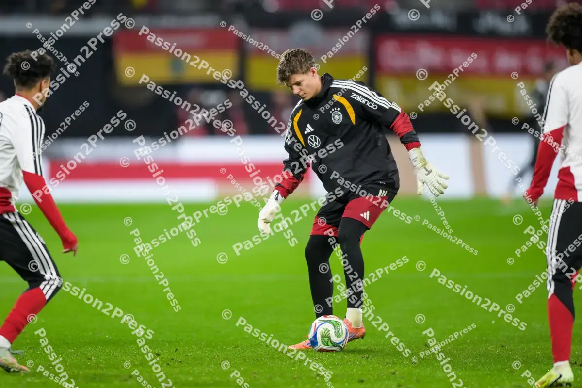 DFBSVK_20251117_0167