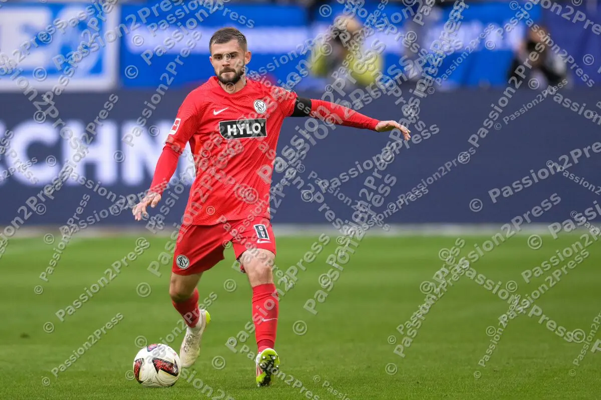 S04ELV_20260920_1922